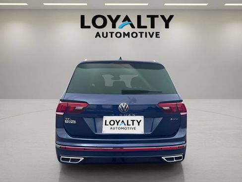 Used 2024 Volkswagen Tiguan SEL R-Line AWD/4WD image 4