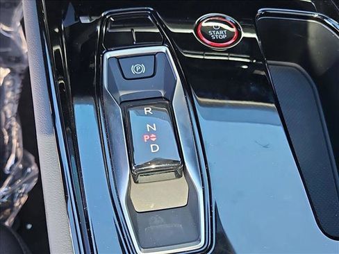 Used 2024 Audi e-tron GT Premium Plus w/ Performance Package image 12