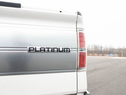 Used 2014 Ford F150 Platinum image 12