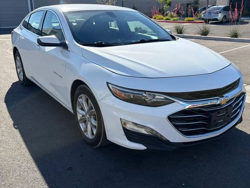 Used 2020 Chevrolet Malibu LT FWD image 7