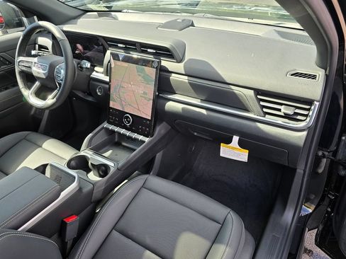 New 2026 GMC Terrain Elevation w/ Elevation Premium Package AWD/4WD image 26