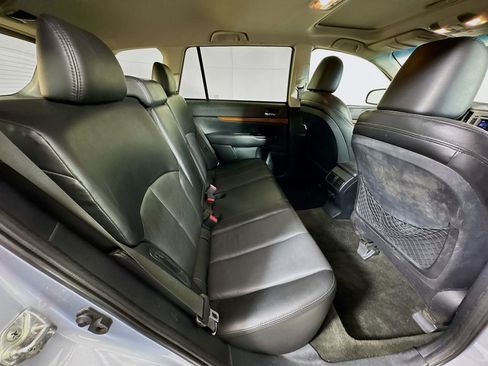Used 2014 Subaru Outback 3.6R Limited w/ Moonroof Package image 33