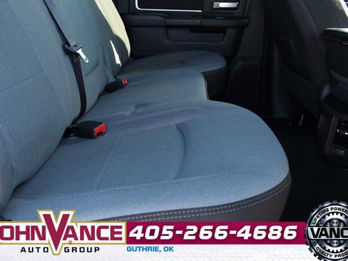 Used 2024 RAM 2500 Big Horn image 23