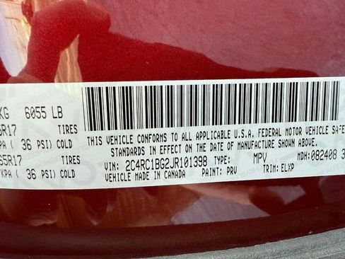 Used 2018 Chrysler Pacifica Touring-L w/ Advanced Safetytec Group image 32