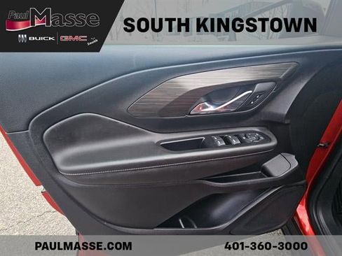 Used 2023 GMC Terrain SLE w/ Driver Convenience Package AWD/4WD image 12