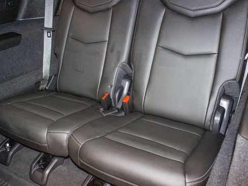 Used 2020 Cadillac XT6 Premium Luxury image 20