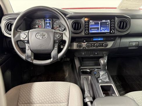 Certified 2022 Toyota Tacoma SR image 31