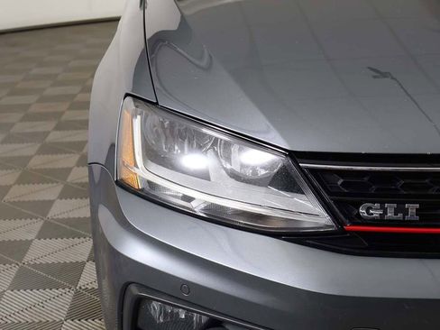Used 2017 Volkswagen Jetta GLI image 14