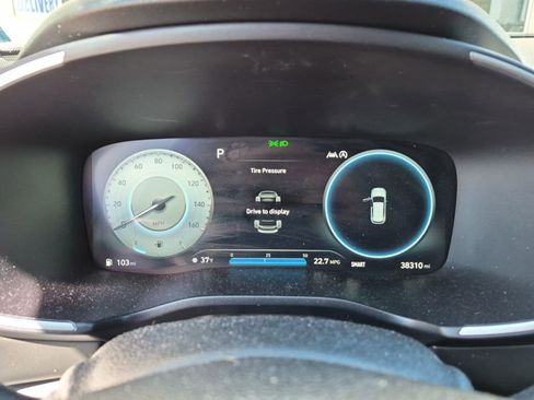 Used 2022 Hyundai Santa Fe SEL w/ Convenience + Premium Package image 11