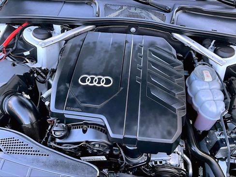 Used 2023 Audi A4 2.0T Premium w/ Convenience Package image 33