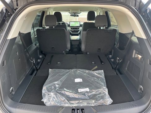 New 2026 Ford Explorer Active image 20