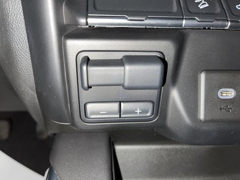 Used 2021 Chevrolet Silverado 1500 LT Trail Boss w/ Bed Protection Package image 29