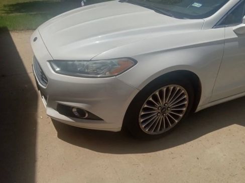 Used 2016 Ford Fusion Titanium FWD image 6