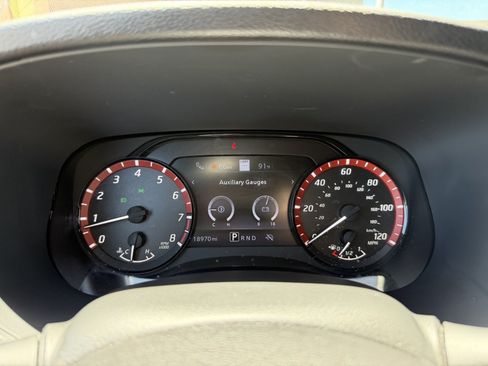 Used 2024 Nissan Frontier Pro-X w/ Pro Convenience Package RWD image 19