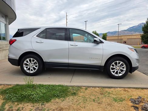 Used 2020 Chevrolet Equinox LT AWD/4WD image 4