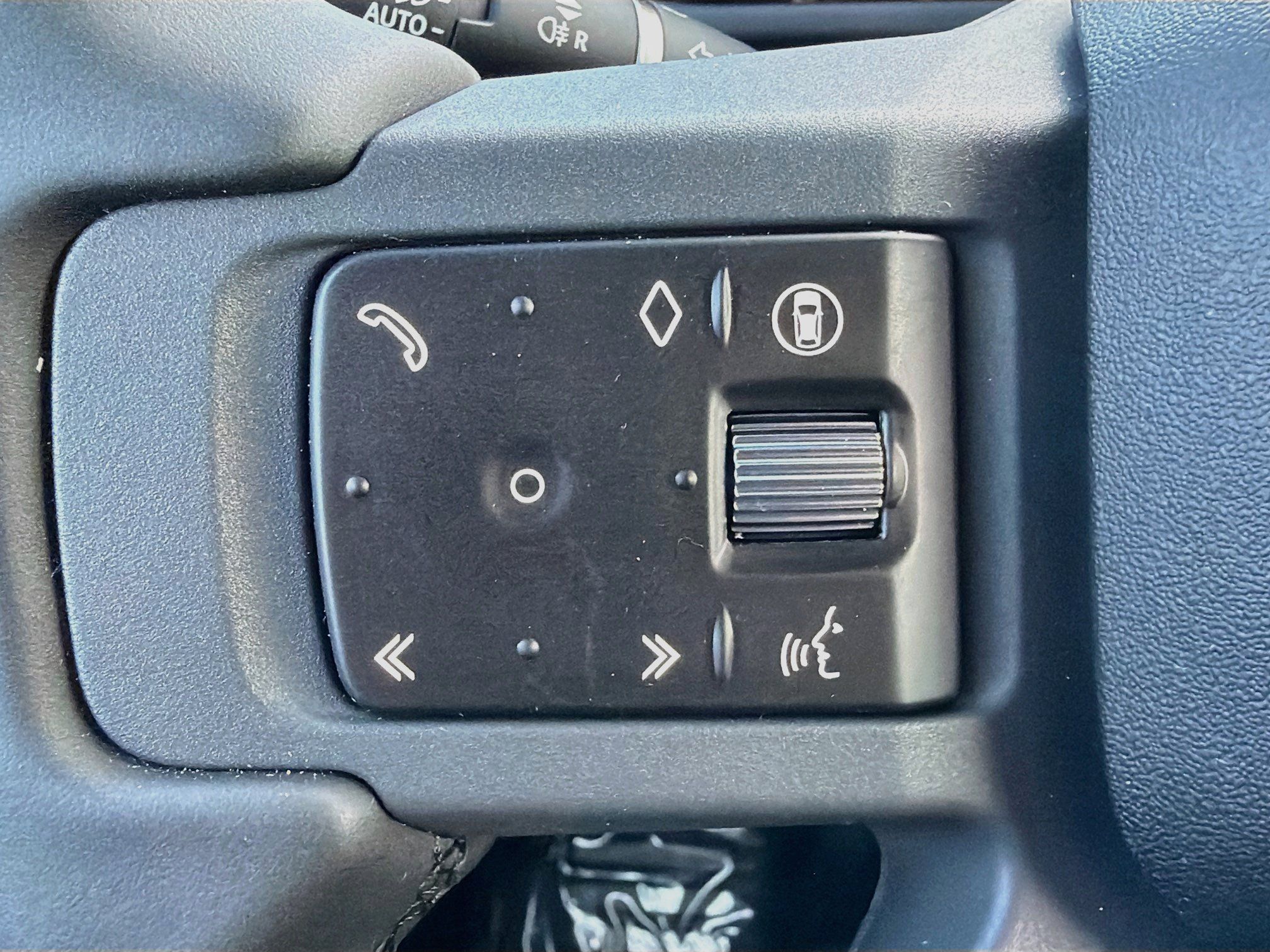 New 2026 Land Rover Defender 130 S AWD/4WD image 38