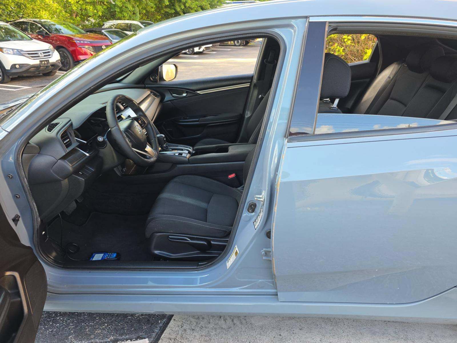 Used 2017 Honda Civic EX image 4