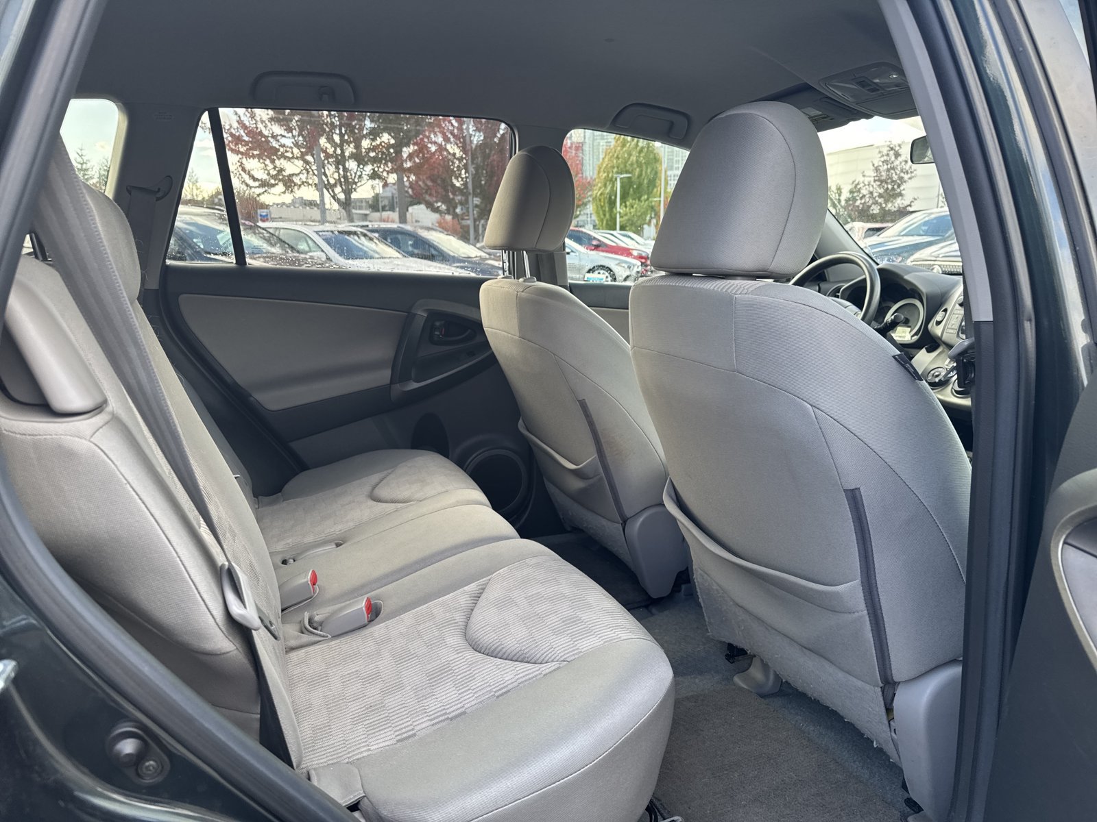 Used 2011 Toyota RAV4 4WD w/ Base L4 Extra Value Pkg image 14