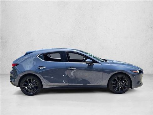 Used 2023 MAZDA MAZDA3 s FWD image 4
