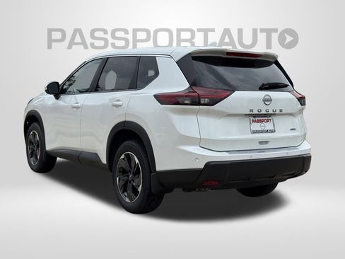 New 2026 Nissan Rogue SV image 4