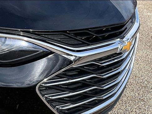 Used 2024 Chevrolet Malibu LT image 30