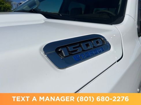 New 2026 RAM 1500 Laramie AWD/4WD image 11