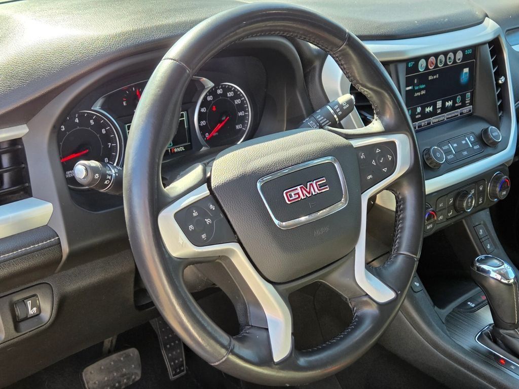 Used 2018 GMC Acadia SLT FWD image 26