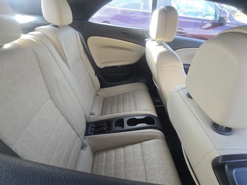 Used 2019 Buick Cascada Premium image 9