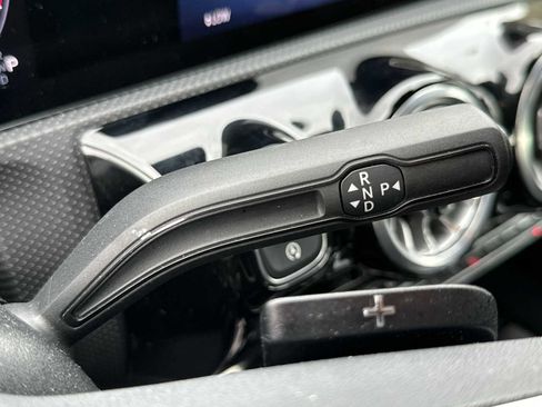 Used 2025 Mercedes-Benz CLA 250 4MATIC image 23