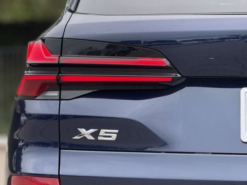 New 2026 BMW X5 sDrive40i w/ M Sport Package image 14