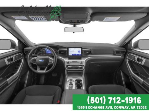 Used 2023 Ford Explorer XLT w/ Equipment Group 202A AWD/4WD image 40