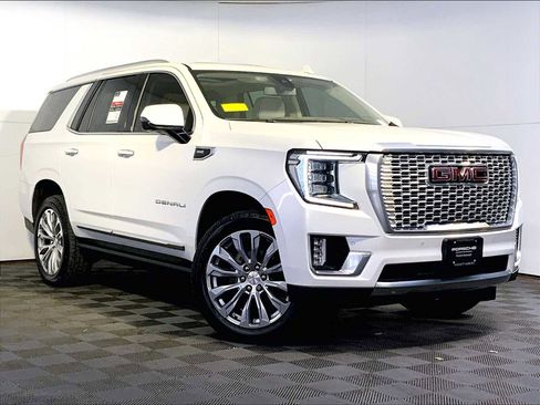 Used 2022 GMC Yukon Denali w/ Max Trailering Package image 9