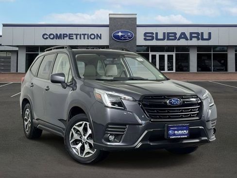 Certified 2024 Subaru Forester Premium AWD/4WD image 1