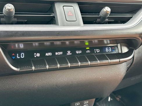 Used 2023 Lexus UX 250h FWD w/ Accessory Package (Z2) image 15