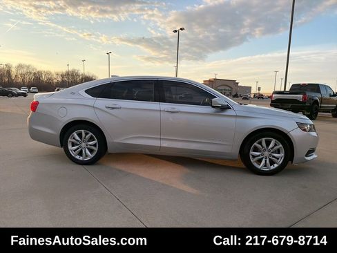 Used 2017 Chevrolet Impala LT image 17