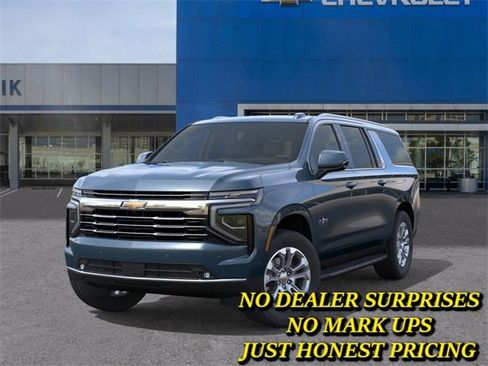 New 2026 Chevrolet Suburban LT w/ Comfort Package image 6