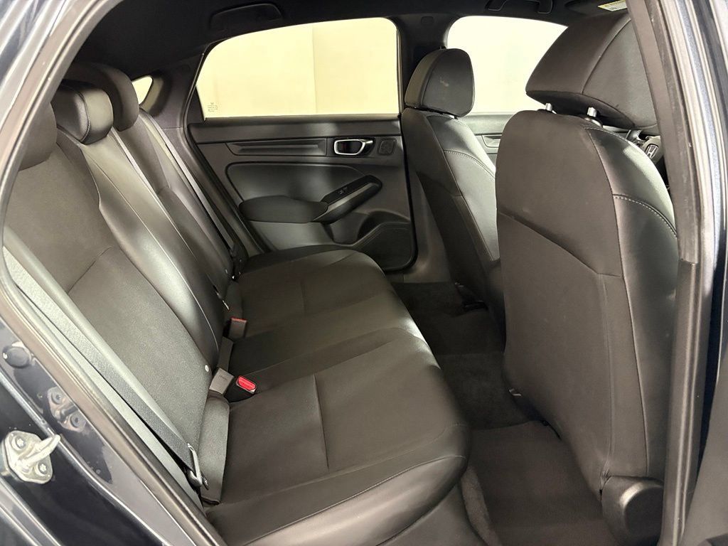 Used 2025 Honda Civic Sport image 42