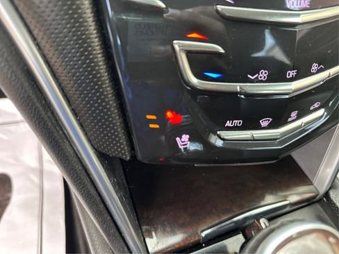 Used 2016 Cadillac XTS Premium FWD image 13