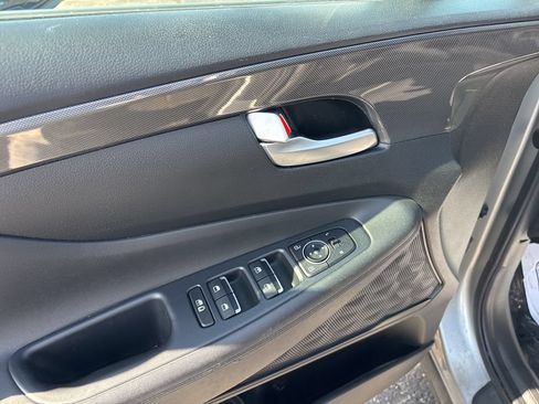 Used 2022 Hyundai Santa Fe SE AWD/4WD image 19