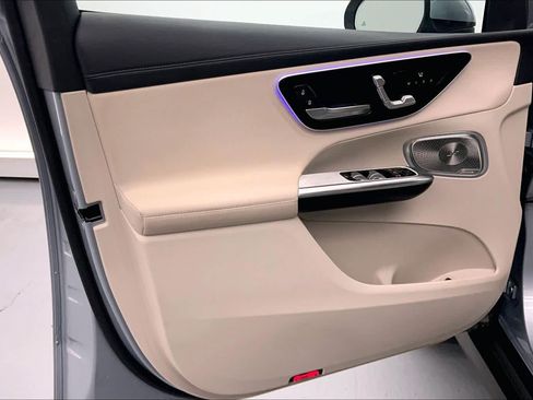 Certified 2023 Mercedes-Benz GLC 300 image 20
