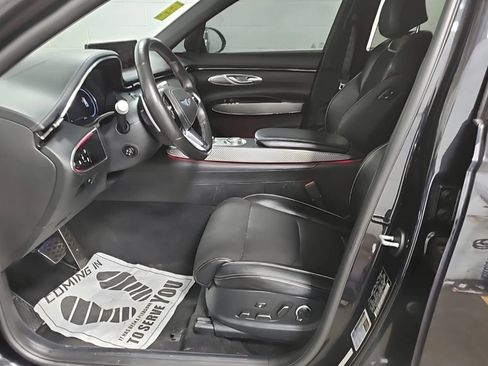 Used 2022 Genesis GV70 2.5T w/ Sport Prestige Package AWD/4WD image 3