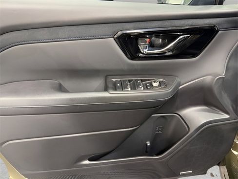 Used 2026 Subaru Forester Limited image 9