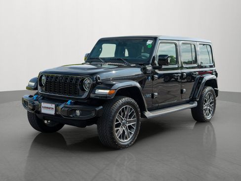 Used 2024 Jeep Wrangler High Altitude AWD/4WD image 3