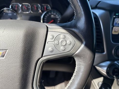 Used 2019 Chevrolet Tahoe LT w/ RST Edition image 15