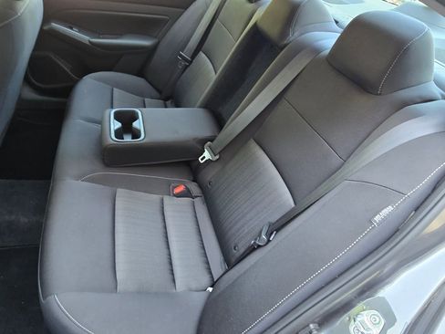 Used 2024 Nissan Altima 2.5 S FWD image 14