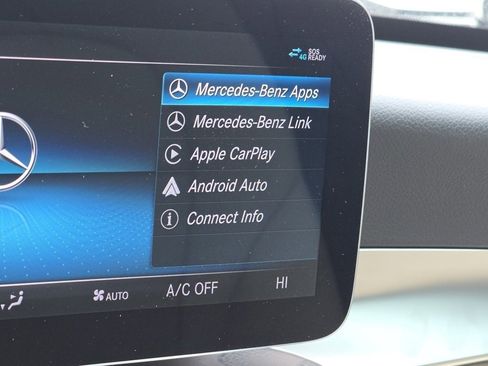 Used 2021 Mercedes-Benz C 300 4MATIC Sedan image 4