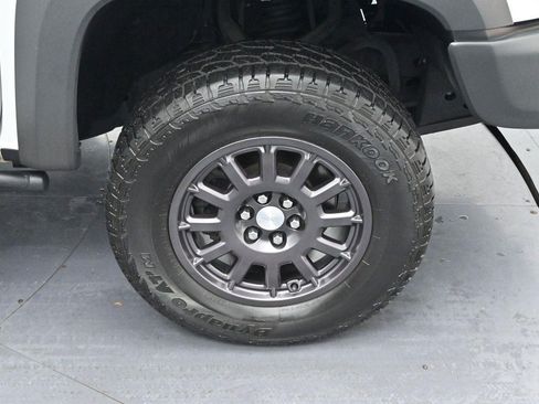Used 2022 Chevrolet Colorado ZR2 w/ Colorado ZR2 Bison Edition AWD/4WD image 30