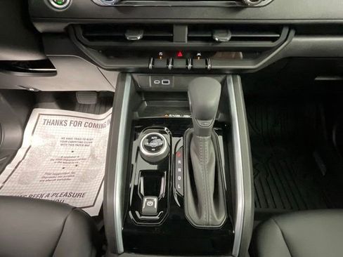 New 2026 Chevrolet Colorado Trail Boss AWD/4WD image 18