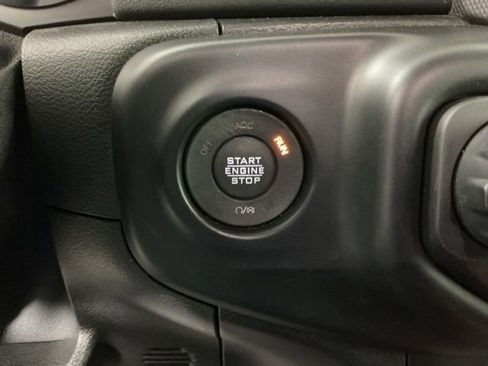 Used 2021 Jeep Wrangler Unlimited Sahara w/ Uconnect 4C Nav & Sound Group AWD/4WD image 23
