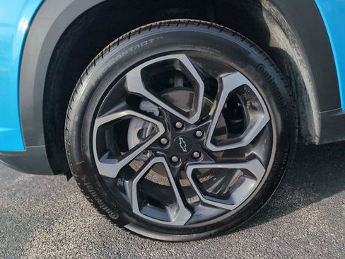 Used 2025 Chevrolet Trax RS w/ Driver Confidence Package image 31